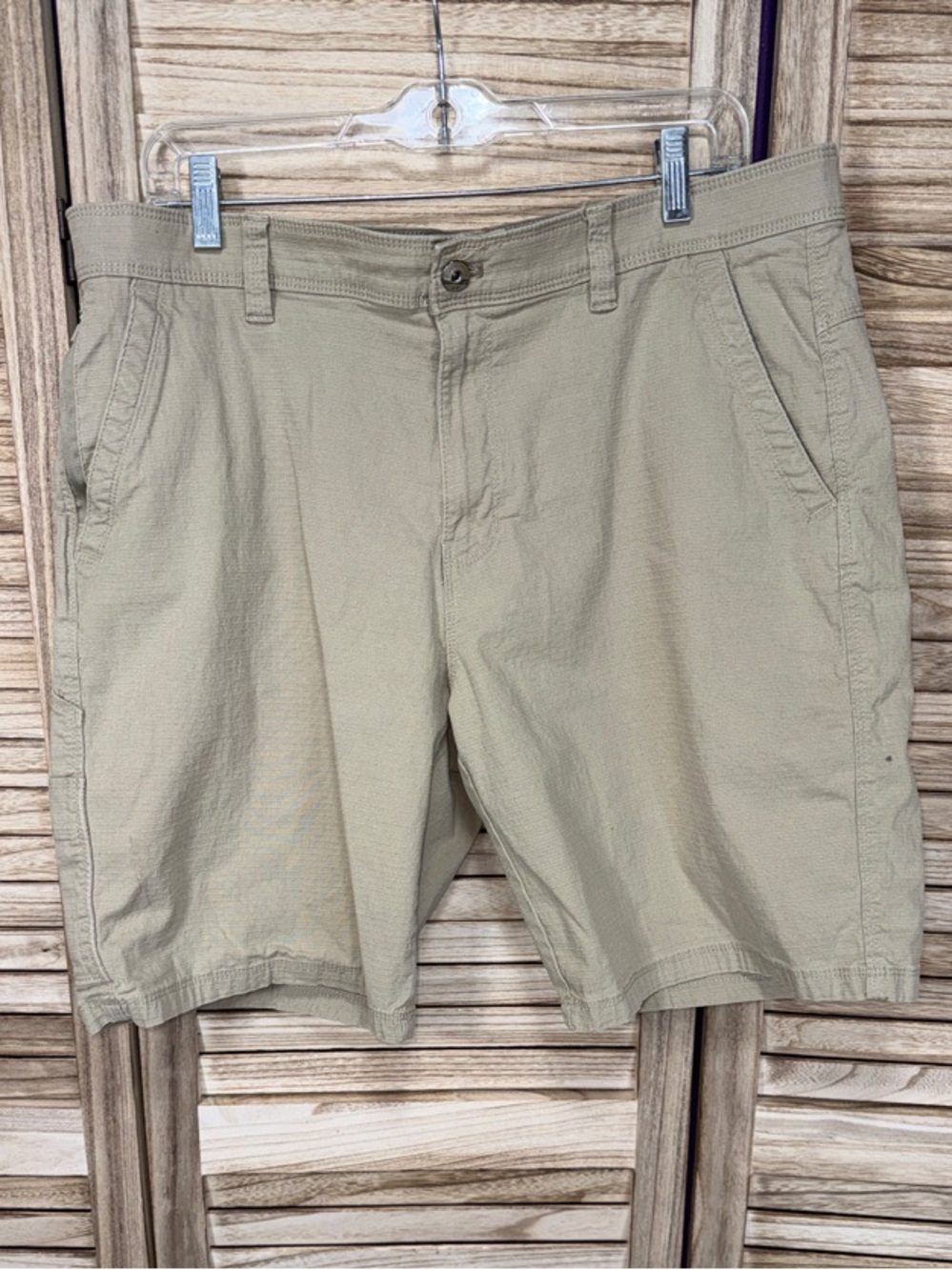 WP Weatherproof Men's Casual Khaki Shorts - Classic Summer Staple Size 36
